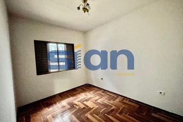 Casa para alugar - 180m&sup2; - Zona I