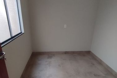 Casa &agrave; venda - 132m&sup2; - Jardim Azal&eacute;ia