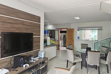 Sobrado &agrave; venda - 199m&sup2; - Jardim dos Principes