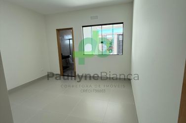 Casa &agrave; venda - 130m&sup2; - ZONA I