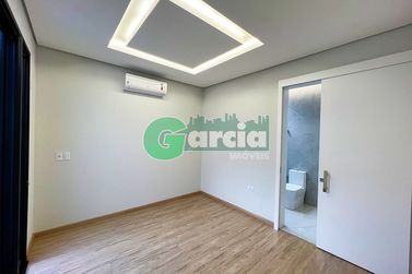 Casa &agrave; venda - 250m&sup2; - Residencial Portal das &Aacute;guas