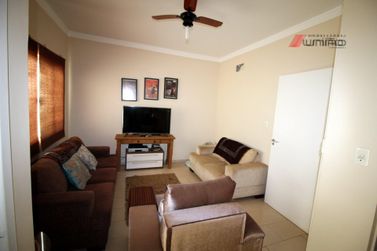 Casa &agrave; venda - 224m&sup2; - Zona 1