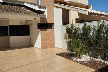 Casa &agrave; venda - 178m&sup2; - Zona VI