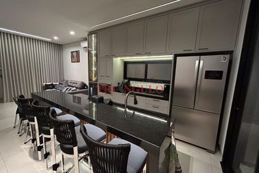 Casa &agrave; venda - 112m&sup2; - PARQUE RESIDENCIAL MELHORAMENTOS