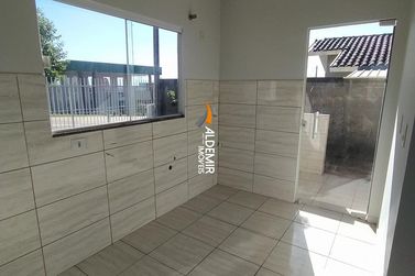 Casa para alugar - 70m&sup2; - Zona 06