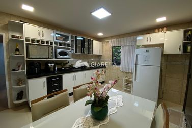 Casa &agrave; venda - 140m&sup2; - CENTRO