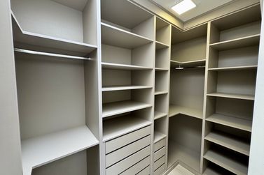 Casa &agrave; venda - 230m&sup2; - Condom&iacute;nio Royal Garden