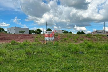 Terreno &agrave; venda - 1200m&sup2; - Parque Residencial Metropolitano