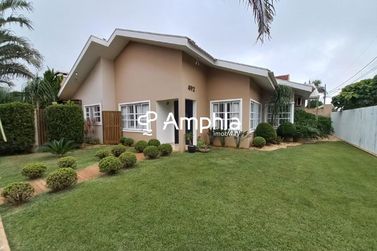 Casa &agrave; venda - 210m&sup2; - Jardim Gisela