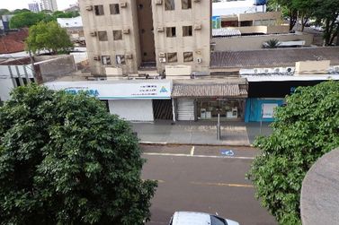 Apartamento &agrave; venda - 106m&sup2; - Zona I