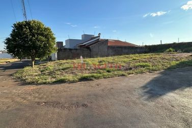Terreno &agrave; venda - 237m&sup2; - JARDIM PACIFICO