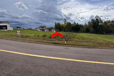 Terreno &agrave; venda - 370m&sup2; - Paysage Unique