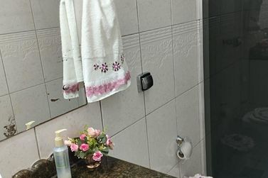 Casa &agrave; venda - 183m&sup2; - Jardim Tropical