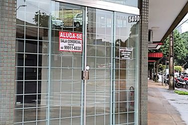 Sal&atilde;o Comercial para alugar - 60m&sup2; - ZONA II