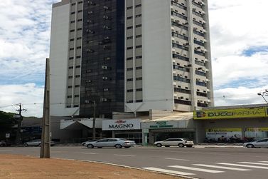 Sal&atilde;o Comercial para alugar - Cemed