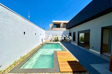 Casa &agrave; venda - 238m&sup2; - Tropical II