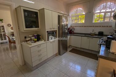 Casa &agrave; venda - 510m&sup2; - Zona II