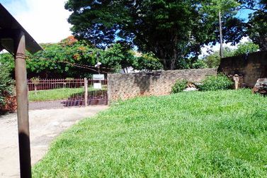 Casa &agrave; venda - 140m&sup2; - Zona Armazem