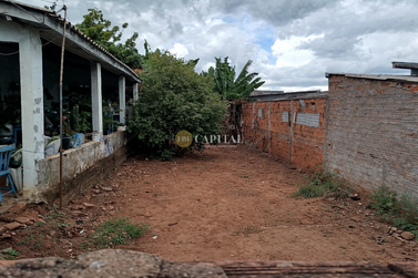 Terreno &agrave; venda - 180m&sup2; - Parque Danielle