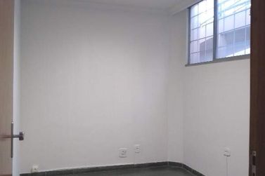 Sala Comercial para alugar - 240m&sup2; - Zona II