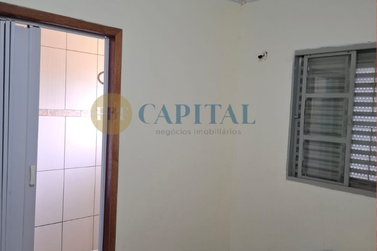 Ch&aacute;cara &agrave; venda - 200m&sup2; - Cafeeiros