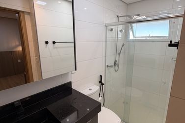 Apartamento &agrave; venda - 180m&sup2; - Zona III