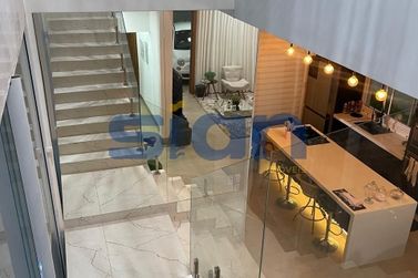Casa &agrave; venda - 270m&sup2; - Jardim Alphavile