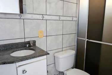 Casa &agrave; venda - 102m&sup2; - PARQUE SAN REMO II