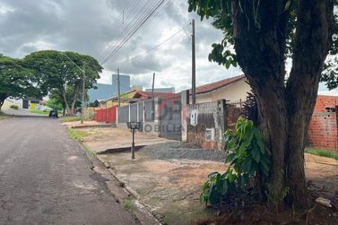 Terreno &agrave; venda - 245m&sup2; - Zona V