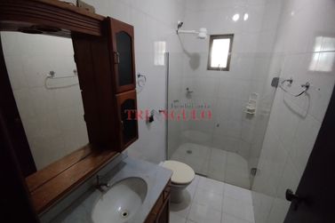 Casa para alugar - ZONA VI