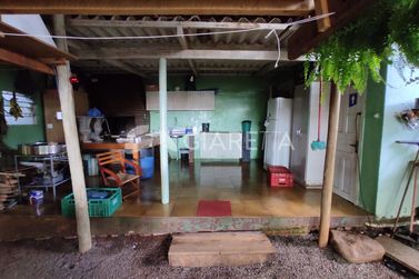 Terreno &agrave; venda - 250m&sup2; - CENTRO