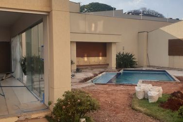Apartamento &agrave; venda - 301m&sup2; - Zona I