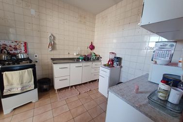 Apartamento &agrave; venda - 74m&sup2; - Zona I