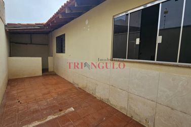 Casa &agrave; venda - 157m&sup2; - ZONA ARMAZEM
