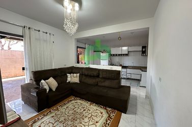 Casa &agrave; venda - 120m&sup2; - Parque Irani
