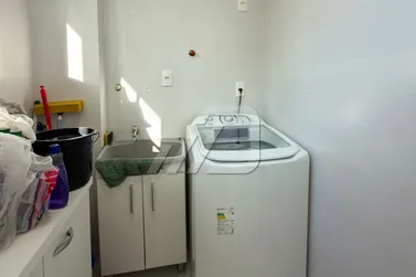 Apartamento &agrave; venda - 120m&sup2; - Meia Praia