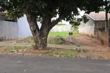 Terreno &agrave; venda - 250m&sup2; - Parque Bandeirantes