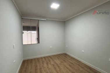 Casa para alugar - 143m&sup2; - Zona V
