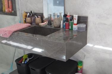 Casa &agrave; venda - 150m&sup2; - Jardim Tropical