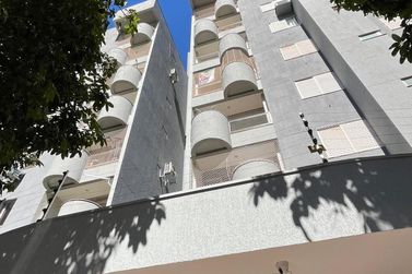 Apartamento &agrave; venda - 106m&sup2; - Zona I