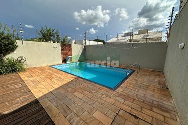 Sobrado para alugar - Zona II