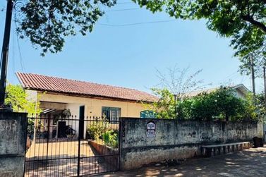 Casa &agrave; venda - 100m&sup2; - Zona V