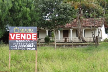 Terreno &agrave; venda - 3000m&sup2; - Centro