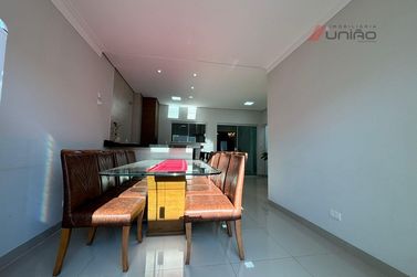 Casa &agrave; venda - 216m&sup2; - Jardim Vit&oacute;ria R&eacute;gia