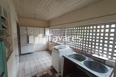 Casa &agrave; venda - 250m&sup2; - Conjunto Residencial Ouro Branco