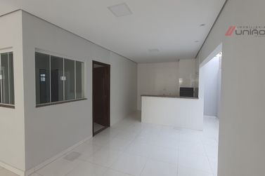 Casa para alugar - 108m&sup2; - Zona IV