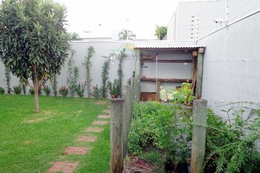 Casa &agrave; venda - 268m&sup2; - JARDIM FLAMBOYANT