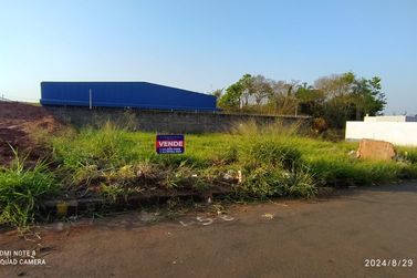 Terreno &agrave; venda - 133m&sup2; - Parque Residencial Viena III