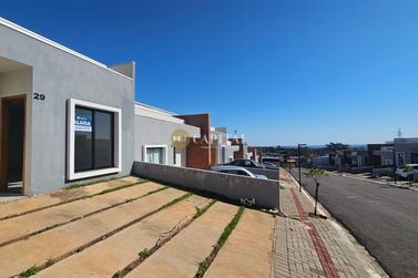 Casa &agrave; venda - 80m&sup2; - Zona V