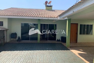 Casa &agrave; venda - 200m&sup2; - JARDIM TOCANTINS